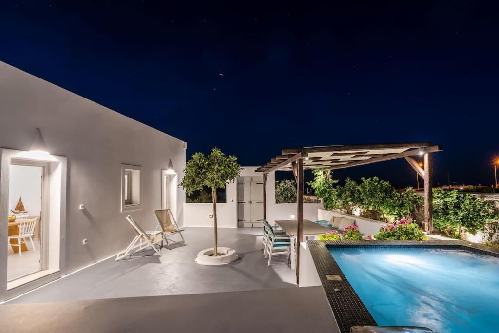 East Side Villa Vourvoulos Exterior photo